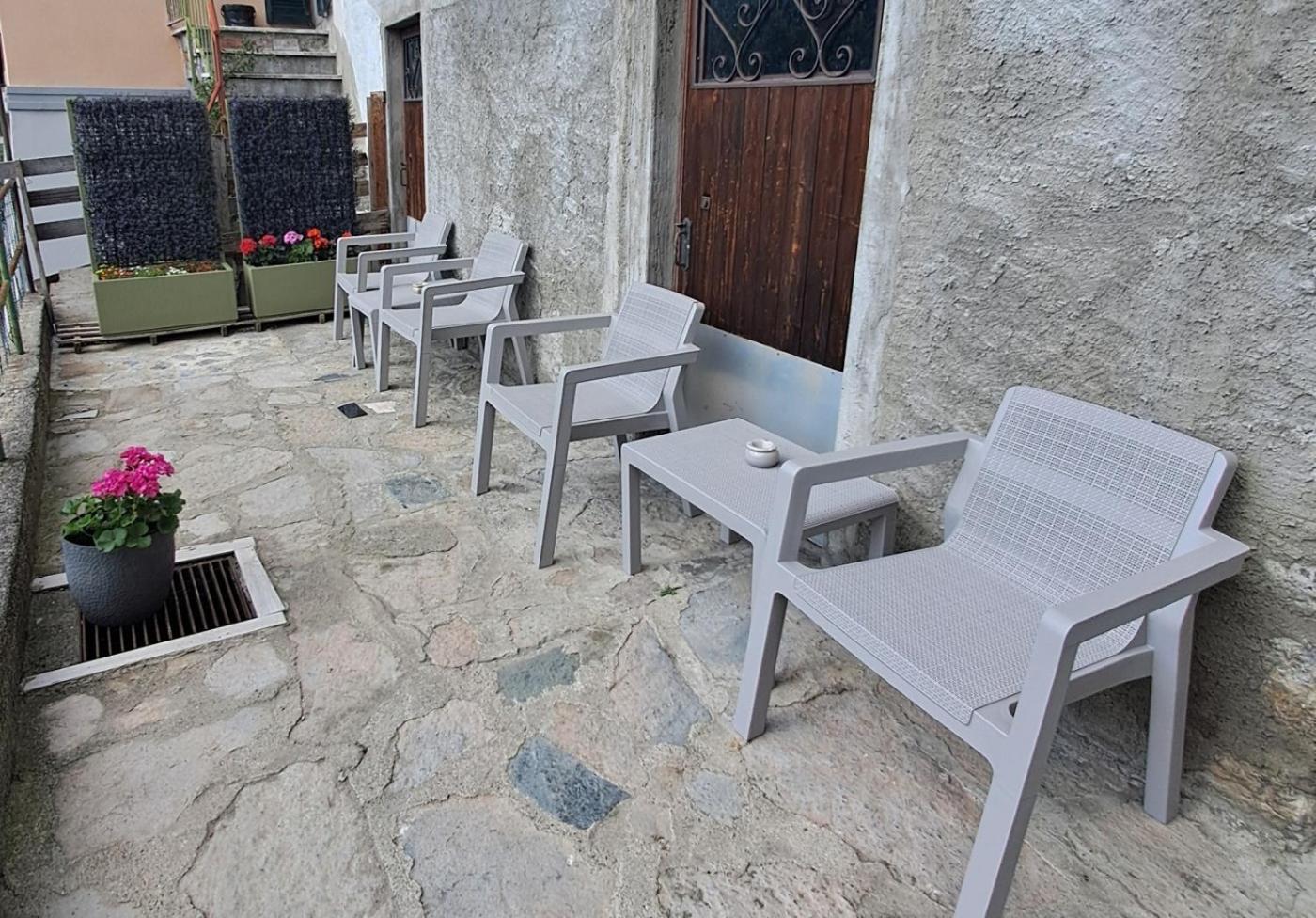 Da Vinci Refuge 1 Daire Limonta Dış mekan fotoğraf